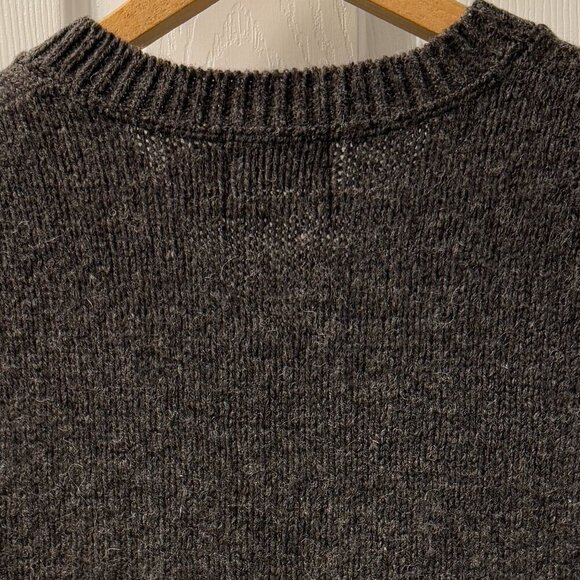 Vintage L.L. Bean V-Neck Wool Nylon Blend Sweater Vest Size Medium - Picture 5 of 6